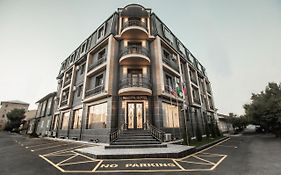 Manifa Hotel